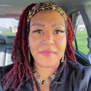 Meet your Posher, Marlissa